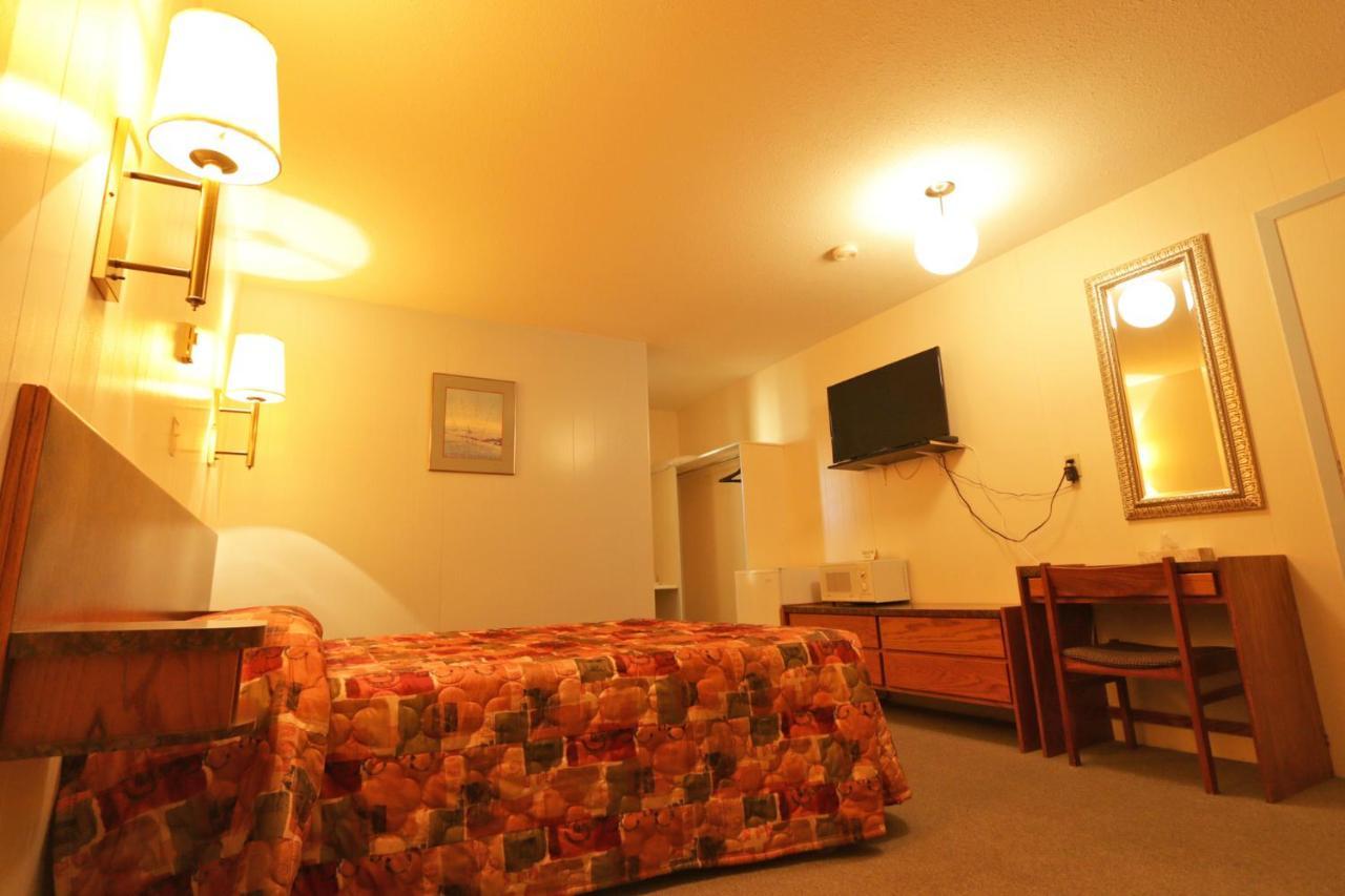 Sunset Motel Creston Exterior foto