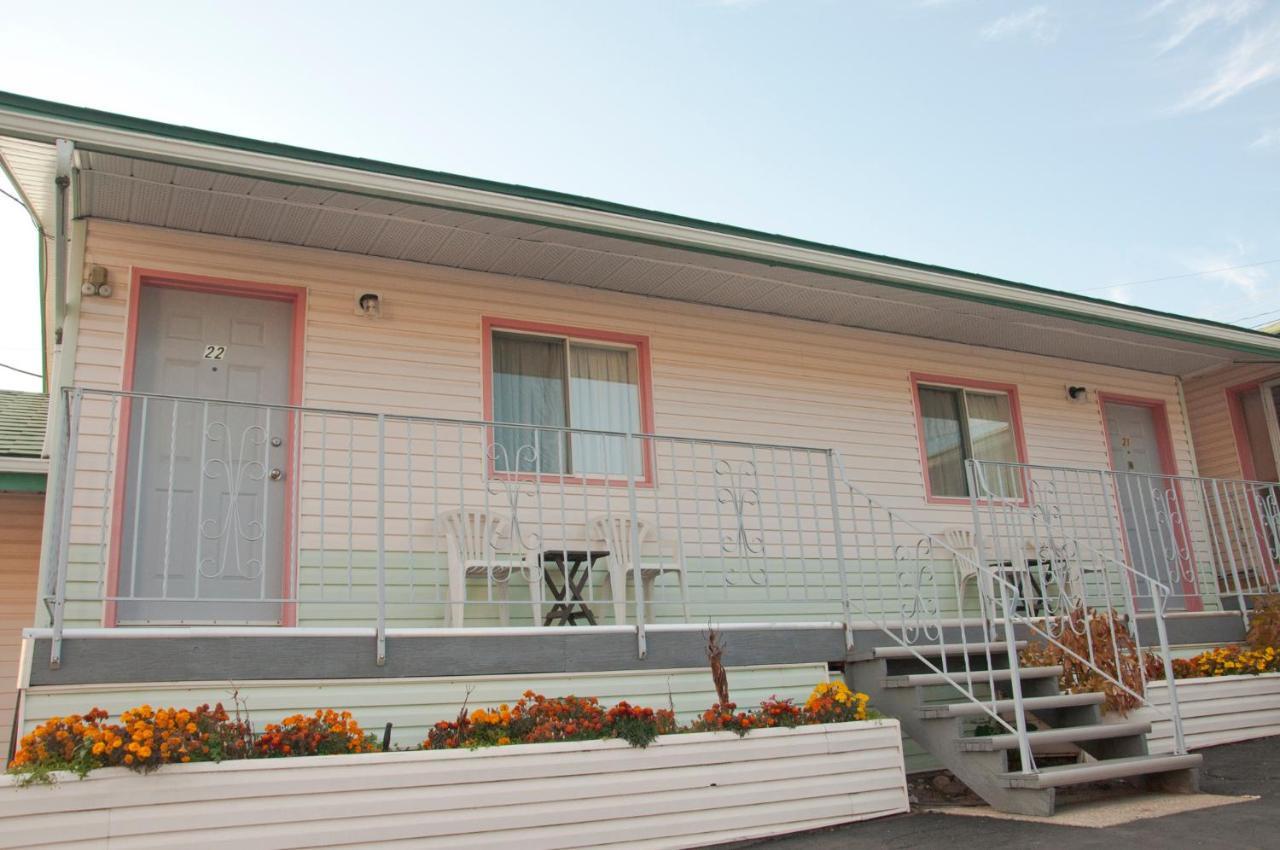Sunset Motel Creston Exterior foto