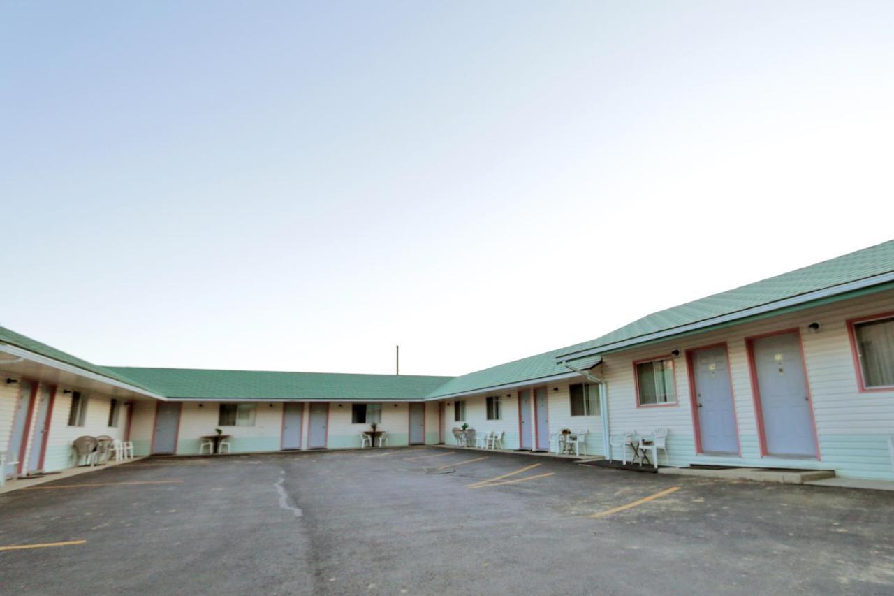 Sunset Motel Creston Exterior foto